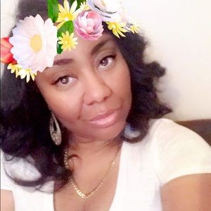 Meet your Posher, Corinne